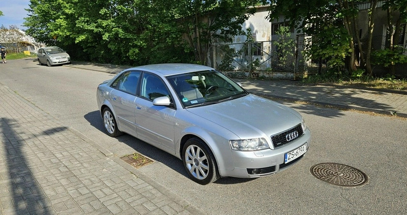 Audi A4 cena 16999 przebieg: 269800, rok produkcji 2003 z Trzebiatów małe 407